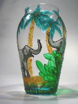 Portrait of 2 Elephants talking, Handpainted Crystal Vase